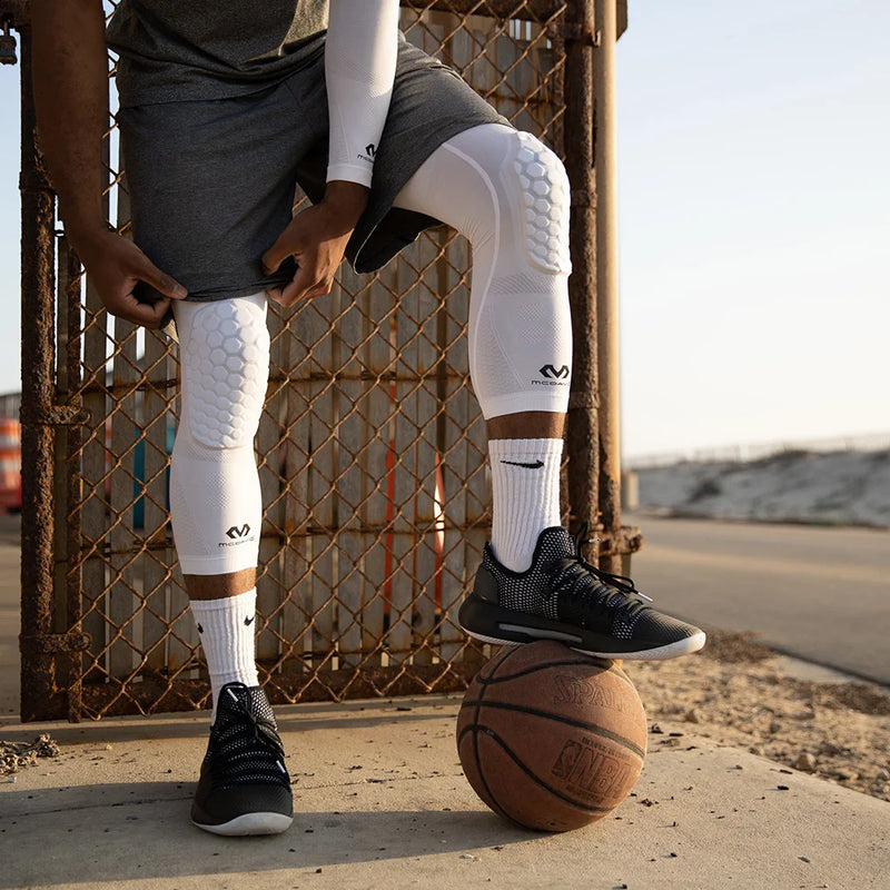 Basketball Player Wearing McDavid Elite HEX® Leg Sleeves