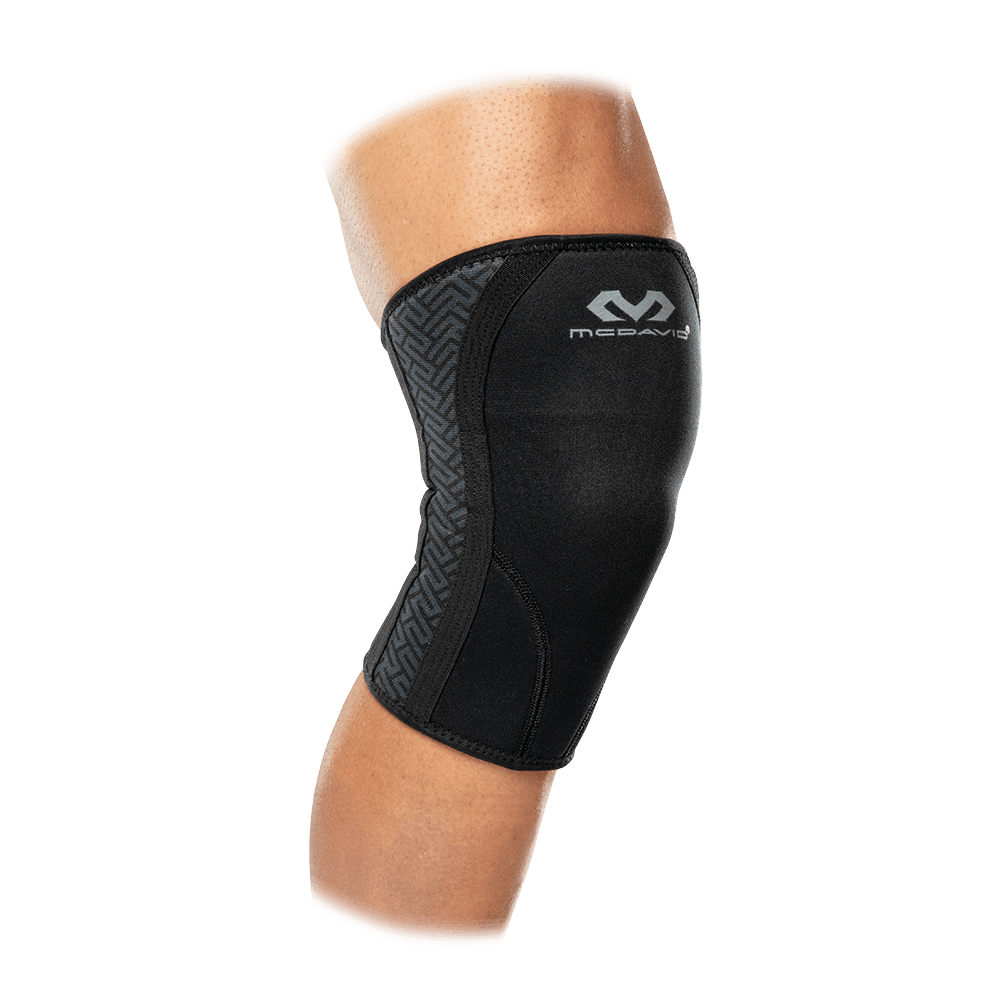 McDavid Hinged Knee Brace with Cross Straps, Black : : Health &  Personal Care